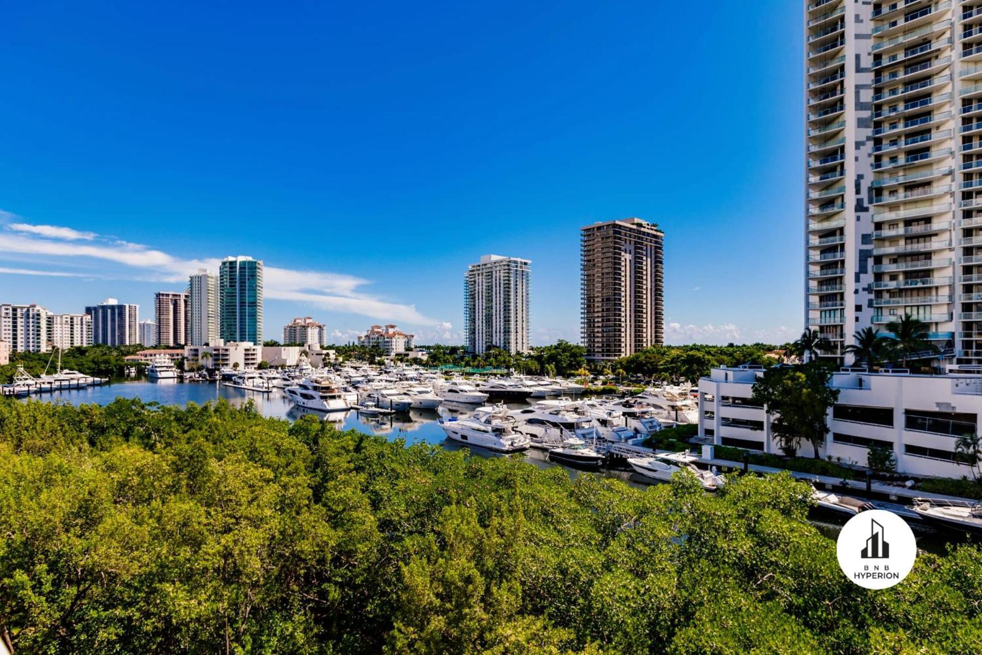 Uhost Ai - 3B Gem W Golf & Intracoastal Views Miami Exterior foto