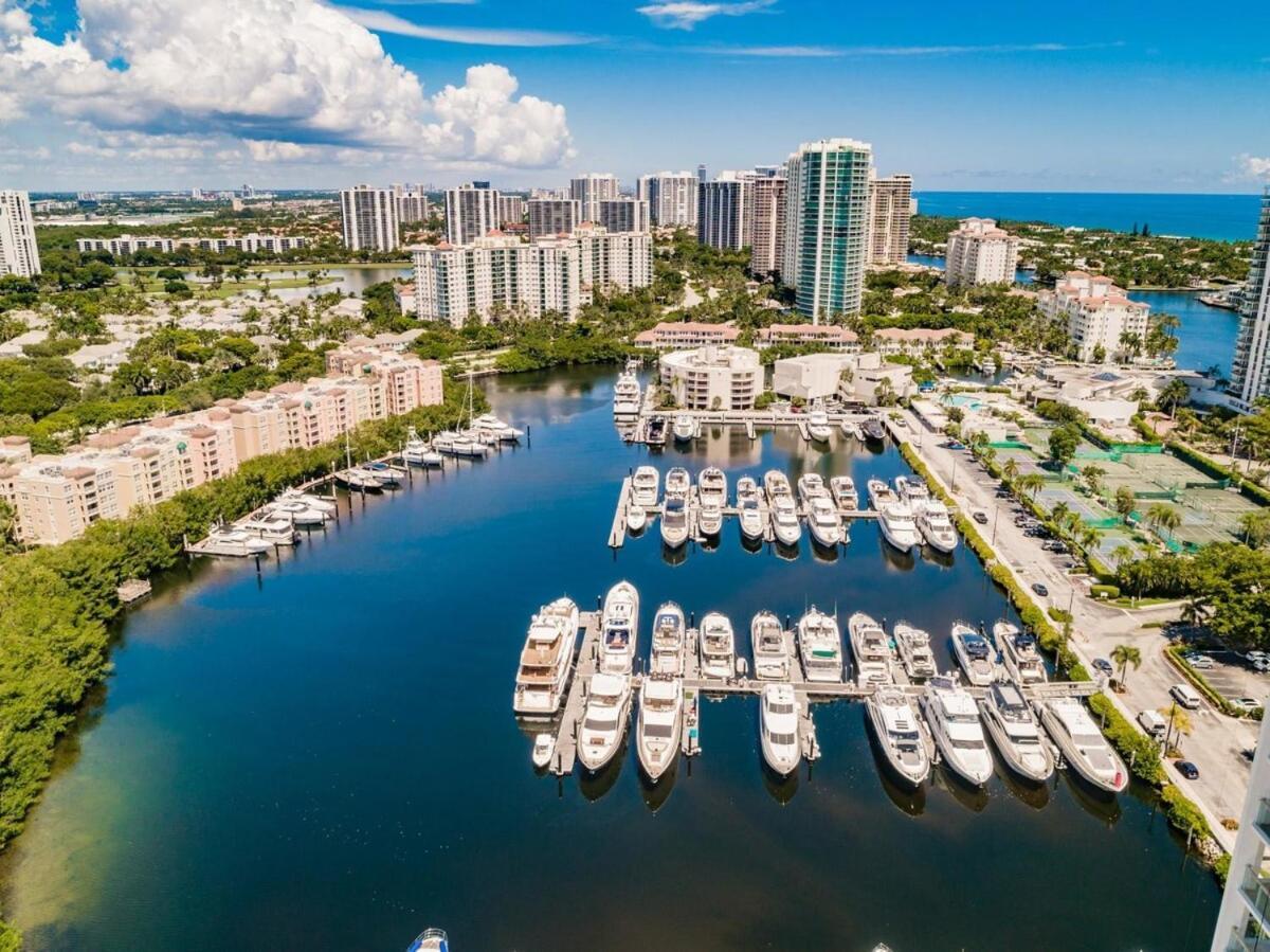 Uhost Ai - 3B Gem W Golf & Intracoastal Views Miami Exterior foto